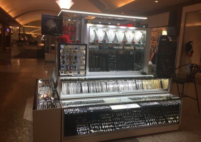 Stoneridge mall Kiosk